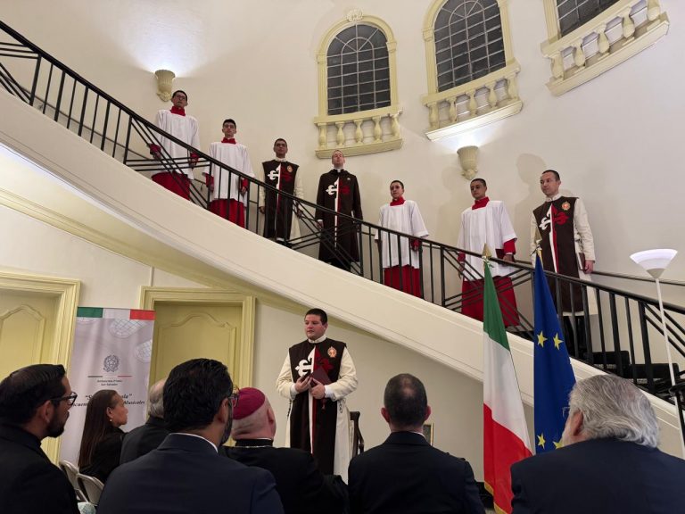 WhatsApp Image 2025-10-31 at 08.52.28